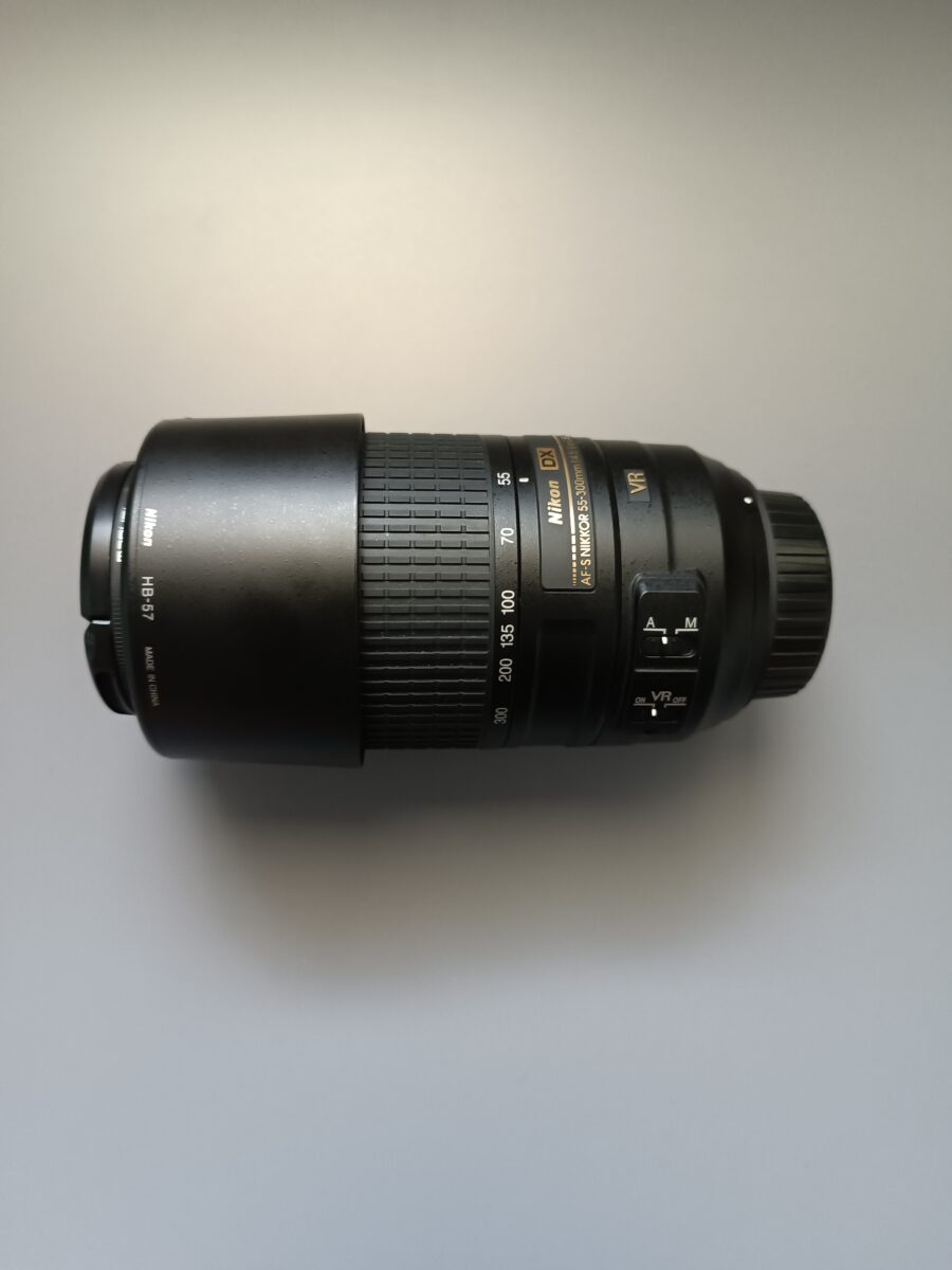 Prodám: Nikon AF-S DX Nikkor 55-300mm f/4.5-5.6 G VR - PALADIX.cz